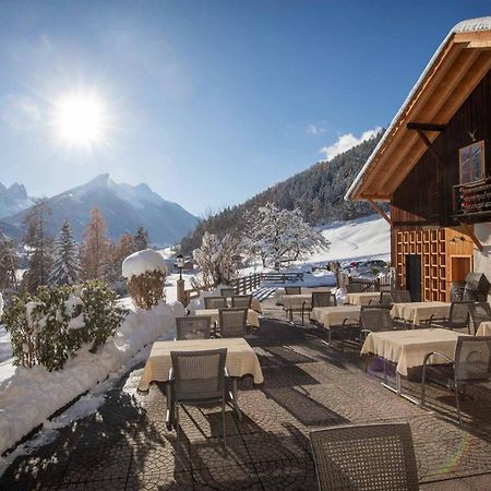Gasthof Groebenhof Fulpmes Bagian luar foto