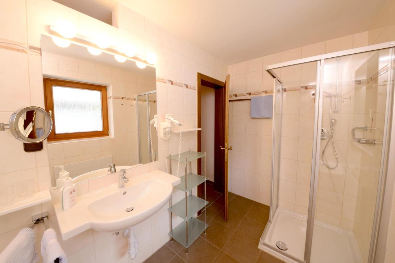 Gasthof Groebenhof Fulpmes Bagian luar foto