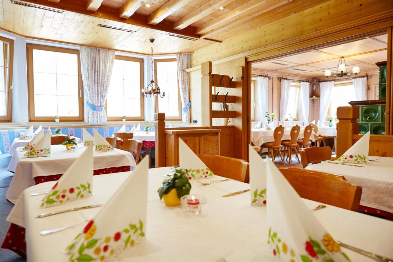 Gasthof Groebenhof Fulpmes Bagian luar foto