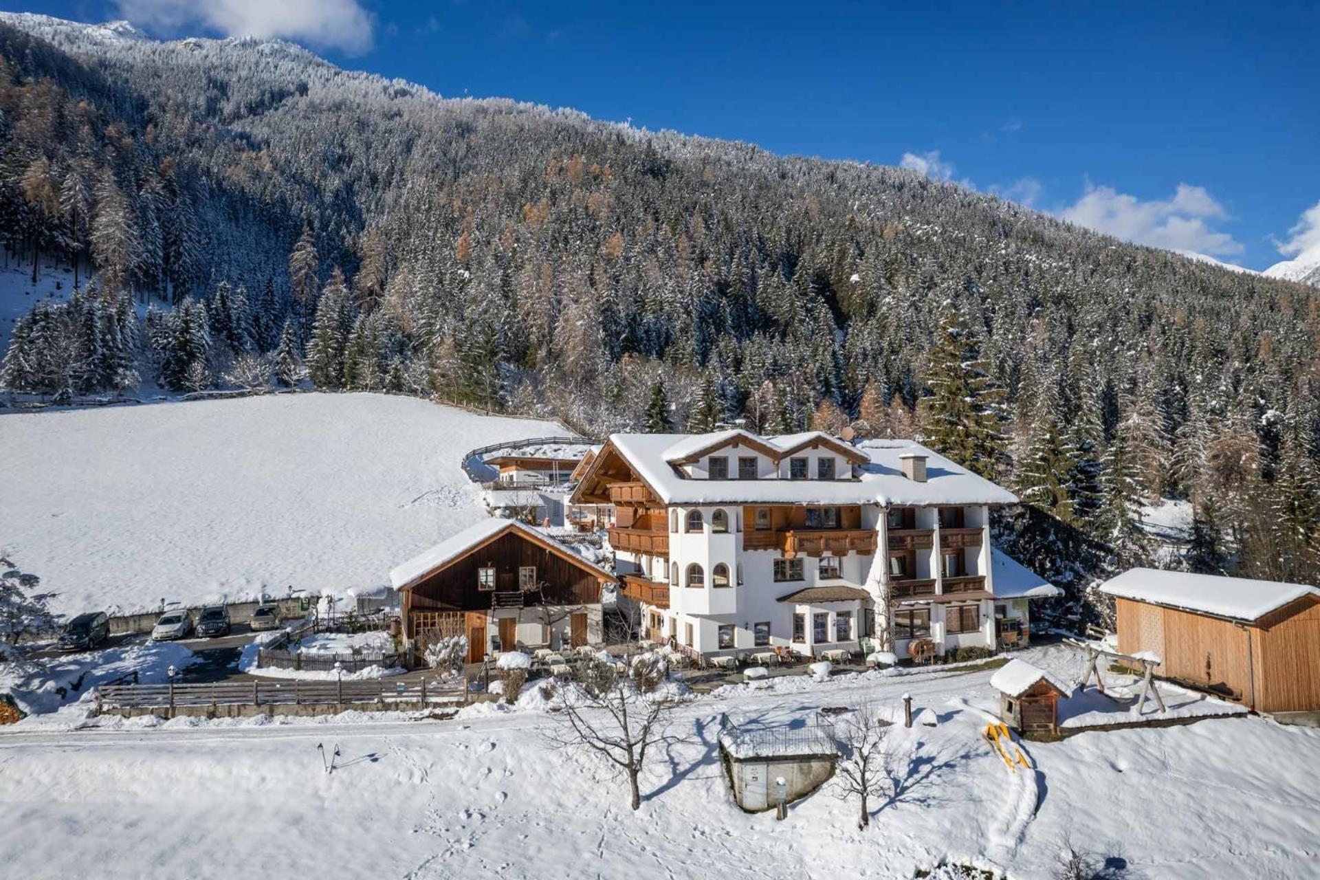 Gasthof Groebenhof Fulpmes Bagian luar foto